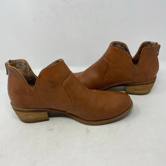 B.O.C. Lucy Comfort Booties Tan Shoes Womens Size 9 - Picture 4 of 8